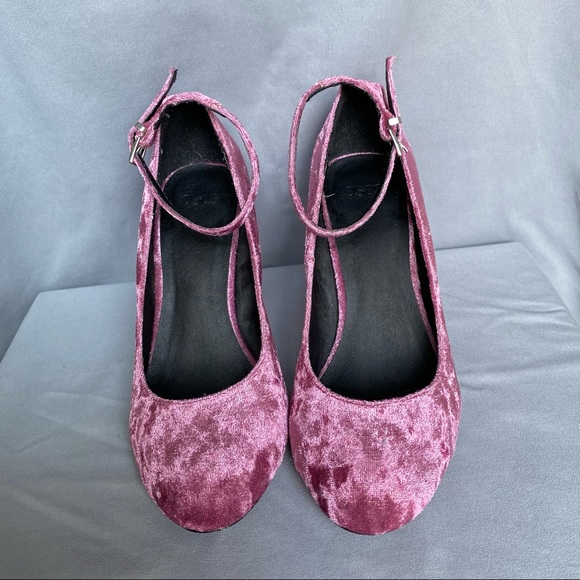 ASOS | Dark Pink Crushed Velvet Heels - size 4 - Picture 2 of 7